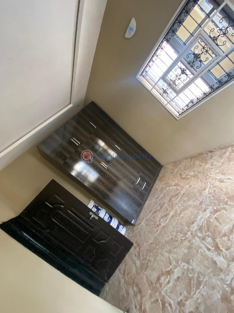 3 bedroom Block Of Flats For Rent Ire Akari Road 6 Block H, Idi Oya Off Tipper Garage Akala Express Ibadan Oyo - 5