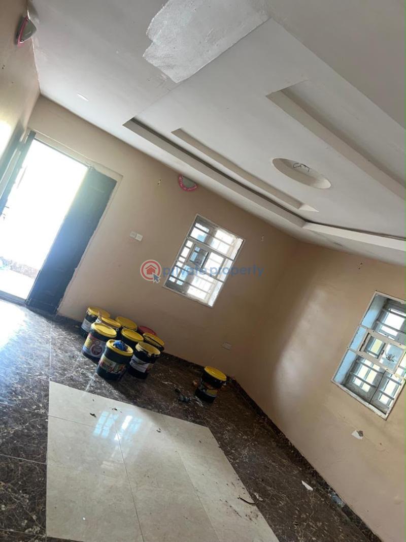 3 bedroom Block Of Flats For Rent Ajila Peace Estate Akala Express Ibadan Oyo - 1