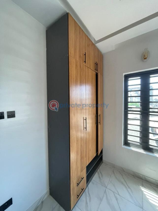 4 bedroom Semi detached Duplex For Sale Abraham Adesanya Ajah Lagos - 9