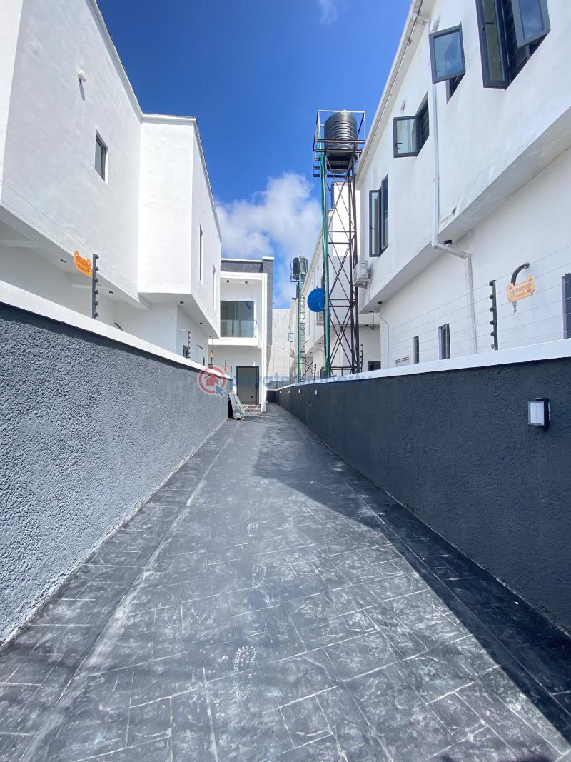 4 bedroom Detached Duplex For Sale Sangotedo Ajah Lagos - 15