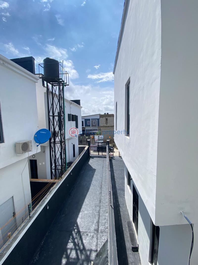 4 bedroom Detached Duplex For Sale Sangotedo Ajah Lagos - 12