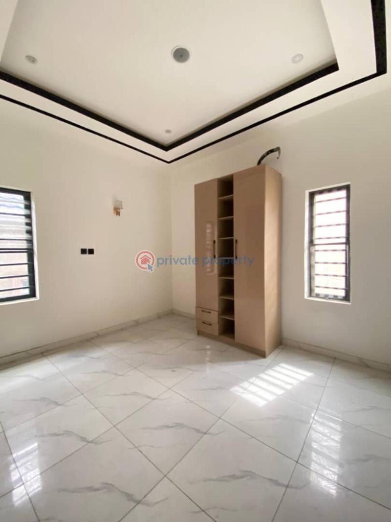 4 bedroom Semi detached Duplex For Sale Chevron Drive Lekki Lagos - 2