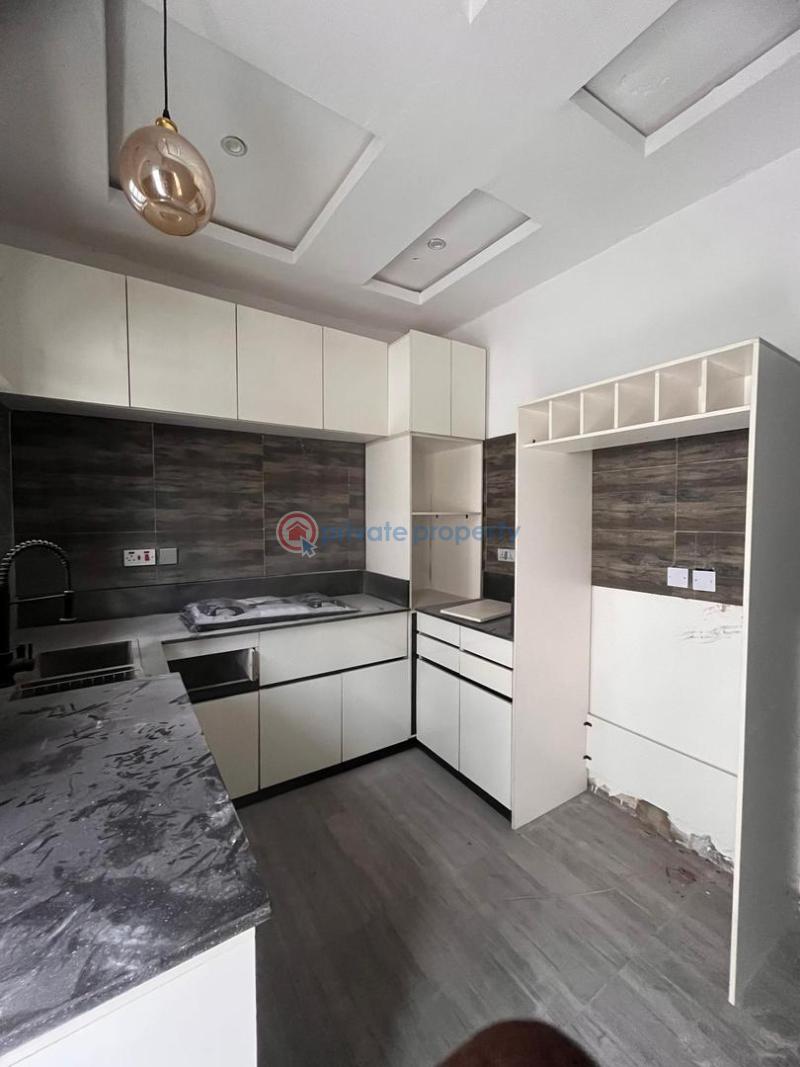 4 bedroom Terraced Duplex For Sale Chevron Lekki Lagos - 1