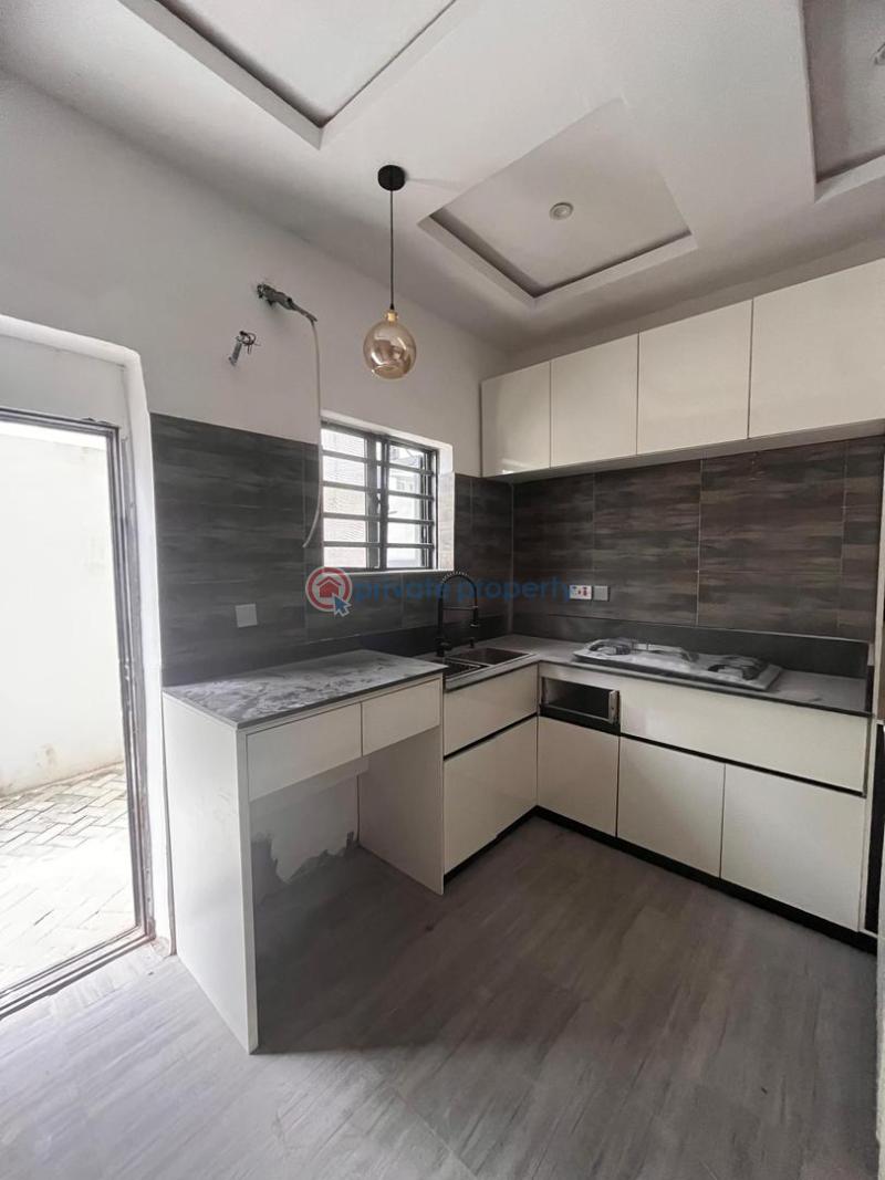 4 bedroom Terraced Duplex For Sale Chevron Lekki Lagos - 5