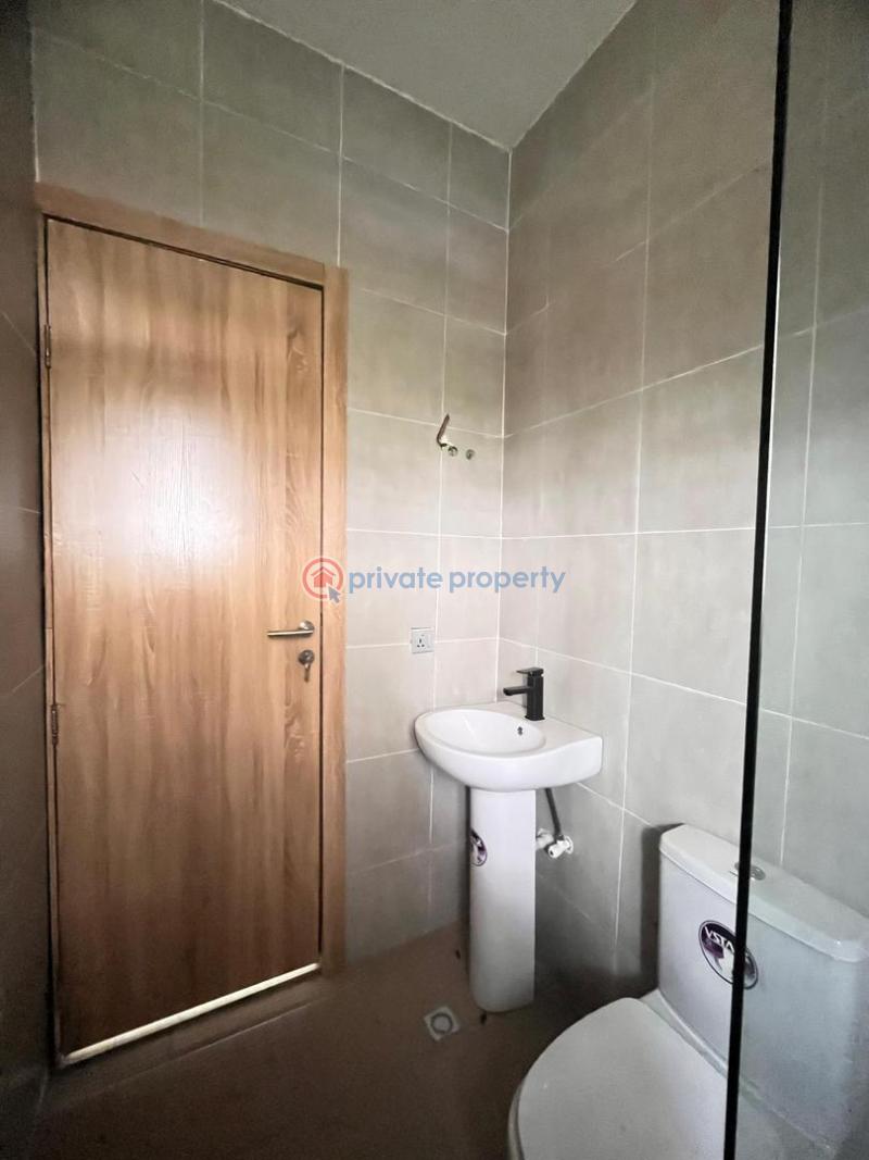 4 bedroom Terraced Duplex For Sale Chevron Lekki Lagos - 4