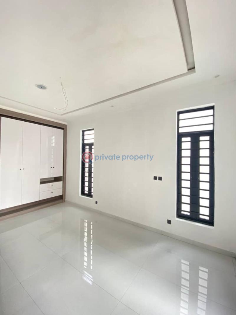5 bedroom Detached Duplex For Sale Ikota Lekki Lagos - 4