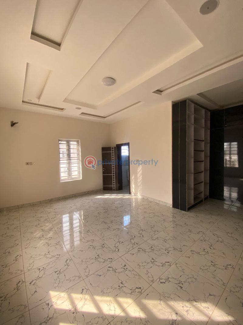 5 bedroom Detached Duplex For Sale Ikota Lekki Lagos - 3