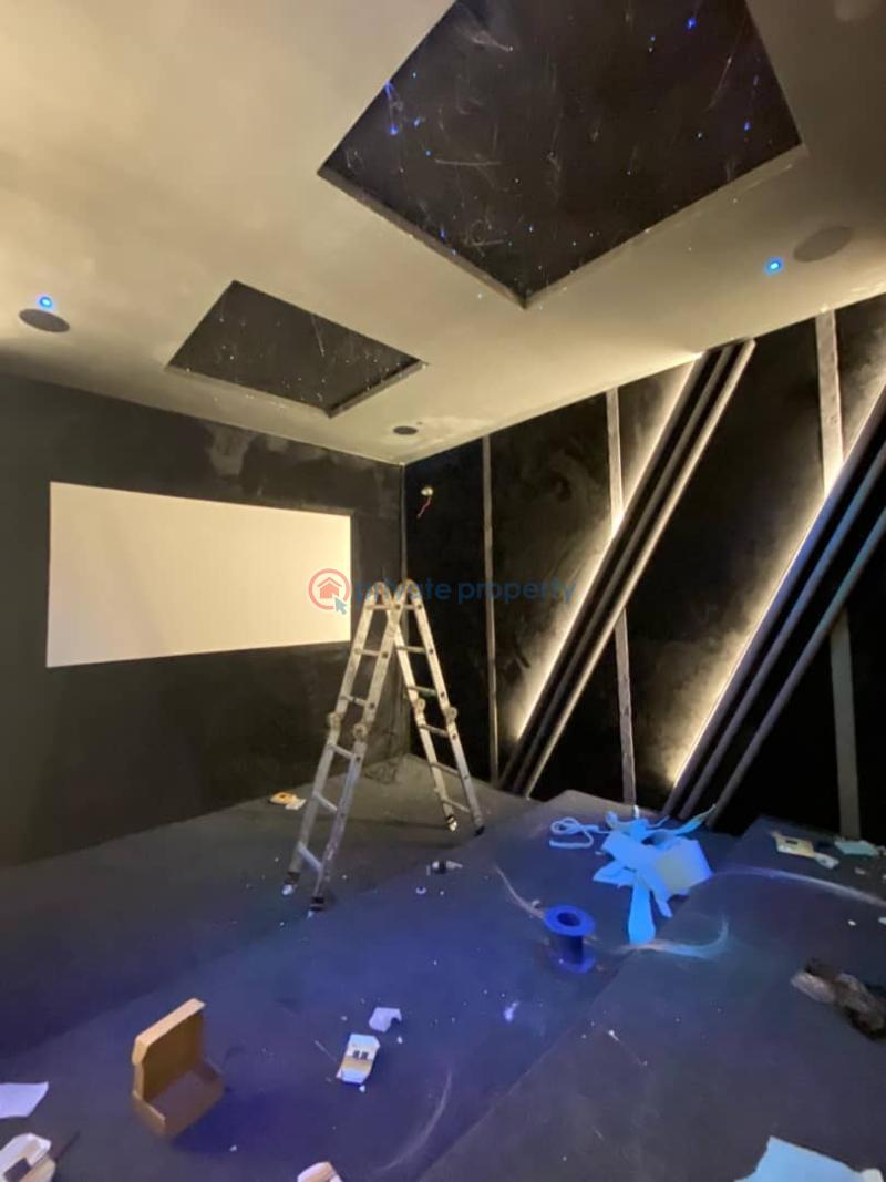5 bedroom Detached Duplex For Sale Osapa London Lekki Lagos - 14
