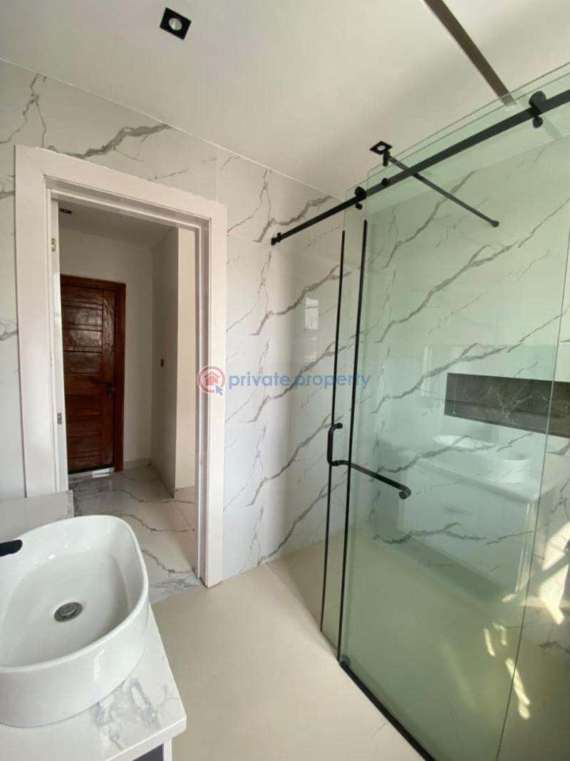 5 bedroom Detached Duplex For Sale Lekki Phase 1 Lagos - 18