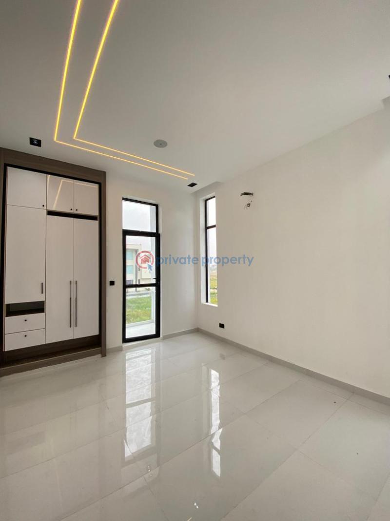 5 bedroom Detached Duplex For Sale Osapa London Lekki Lagos - 17
