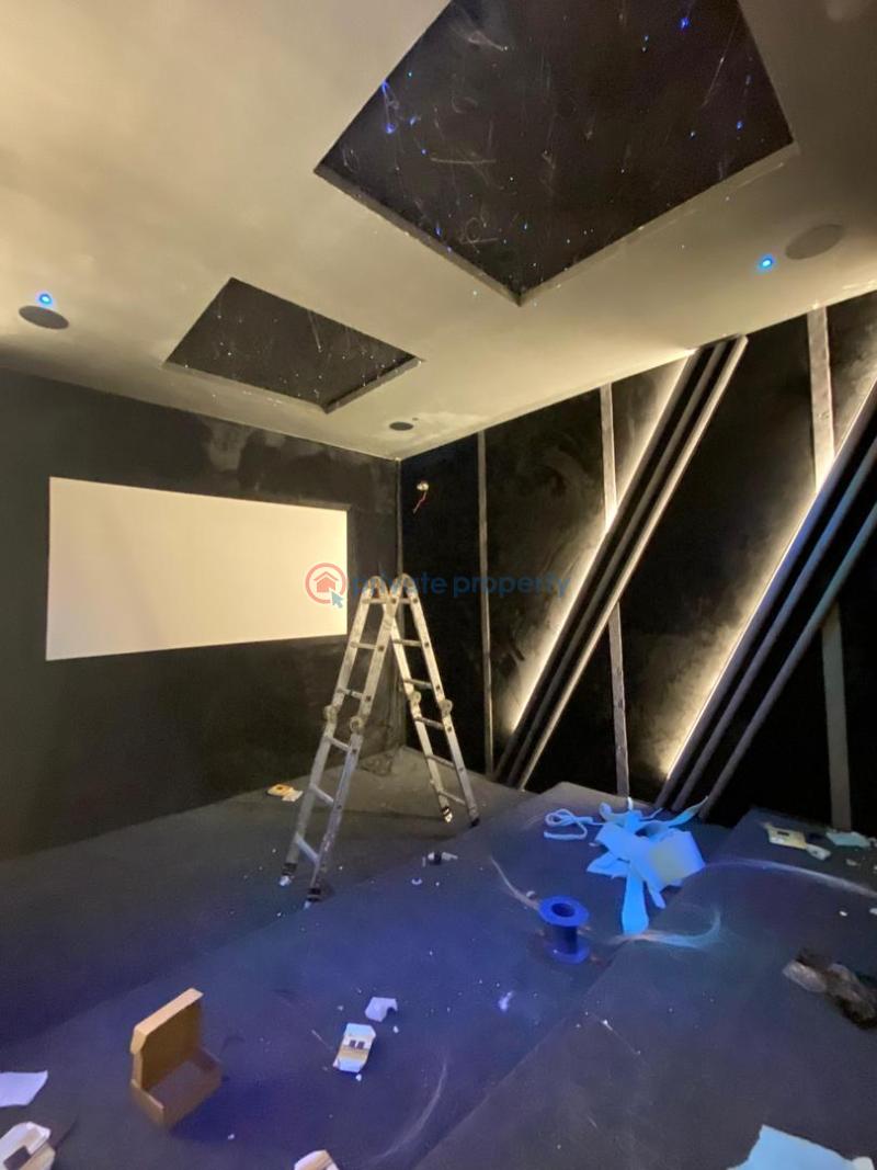 5 bedroom Detached Duplex For Sale Osapa London Lekki Lagos - 15