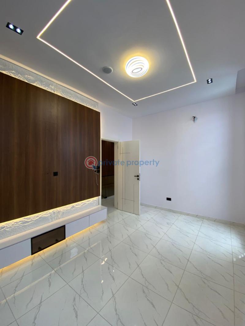 5 bedroom Detached Duplex For Sale Ikota Lekki Lagos - 3