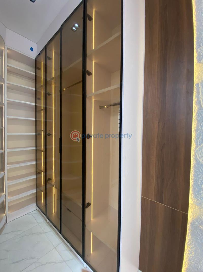5 bedroom Detached Duplex For Sale Ikota Lekki Lagos - 2