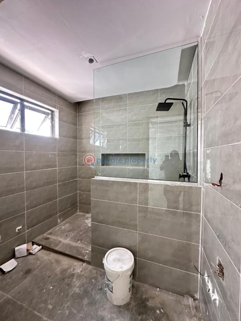 5 bedroom Detached Duplex For Sale Ikota Lekki Lagos - 4