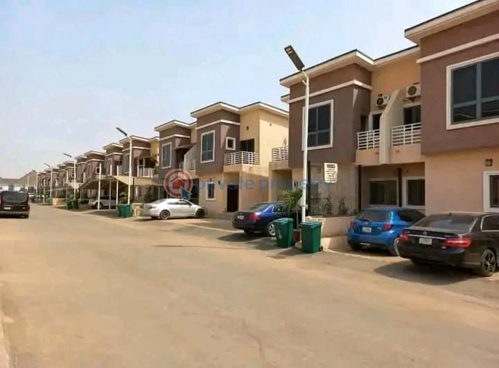 4 bedroom Duplex For Sale Life Camp Abuja Phase 3  - 8