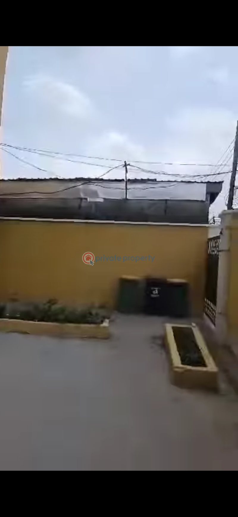Townhouse For Sale Off Pedro Road, Gbagada Gbagada Lagos - 8