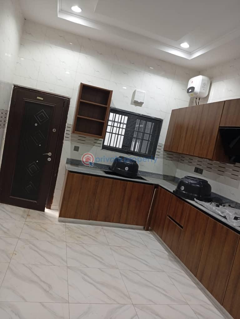 4 bedroom Terraced Duplex For Sale Guzape Abuja Phase 1  - 12