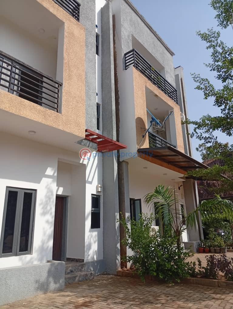 4 bedroom Terraced Duplex For Sale Guzape Abuja Phase 1  - 1