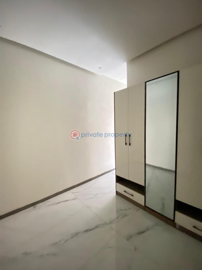 4 bedroom Terraced Duplex For Sale Freedom Way Lekki Phase 1 Lagos - 11
