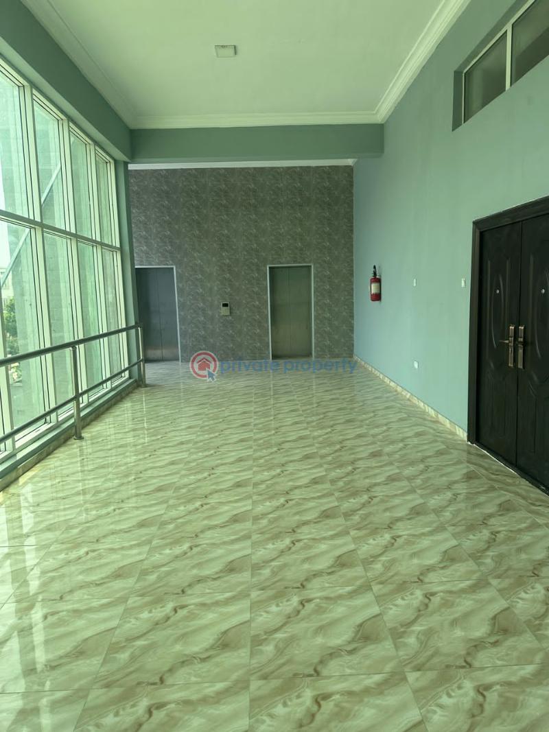 A luxurious fully serviced open plan office space - 2 Office For Rent Lekki Phase 1 Lagos - 2