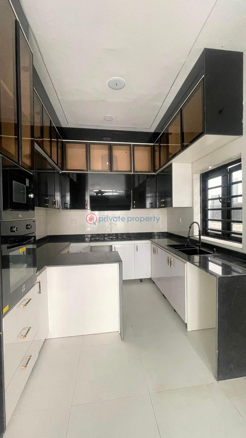 4 bedroom Semi detached Duplex For Sale Ikota Lekki Lagos - 4