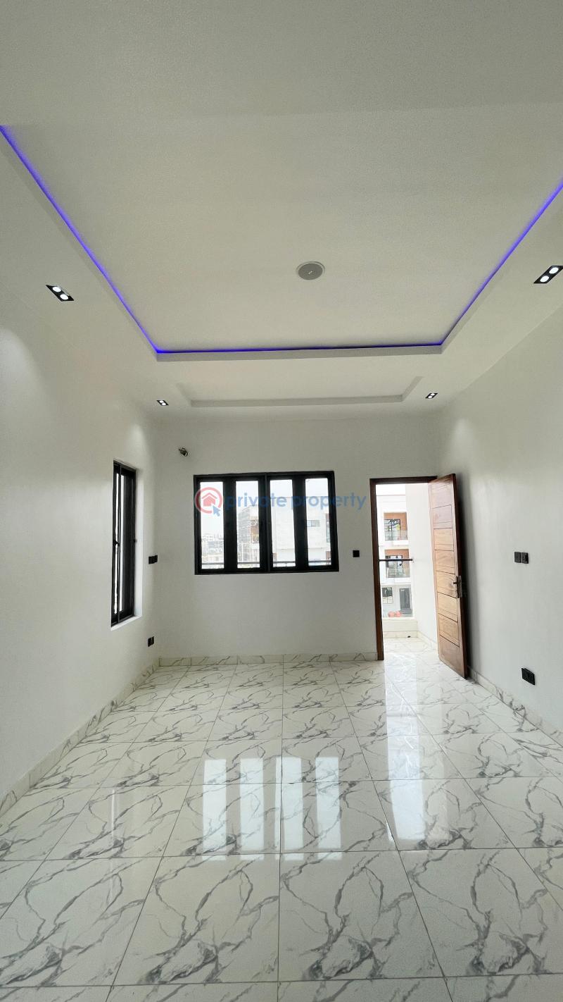 4 bedroom Semi detached Duplex For Sale Osapa Lekki Lagos - 1