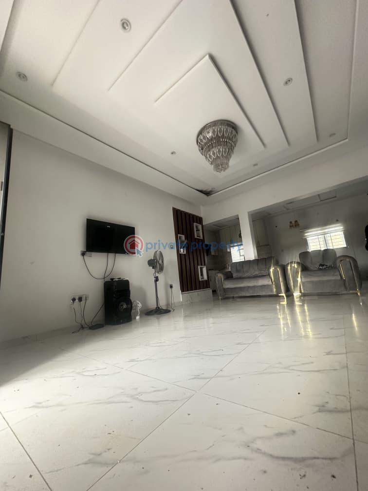 3 bedroom Bungalow For Sale Located At Olorunda, Akobo Ojurin, Akobo Ibadan Oyo - 12