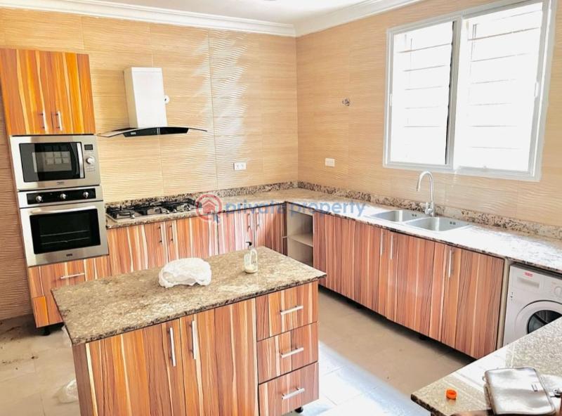 3 bedroom Flat & Apartment For Sale Off Admiralty Way Lekki Phase 1 Lagos - 4