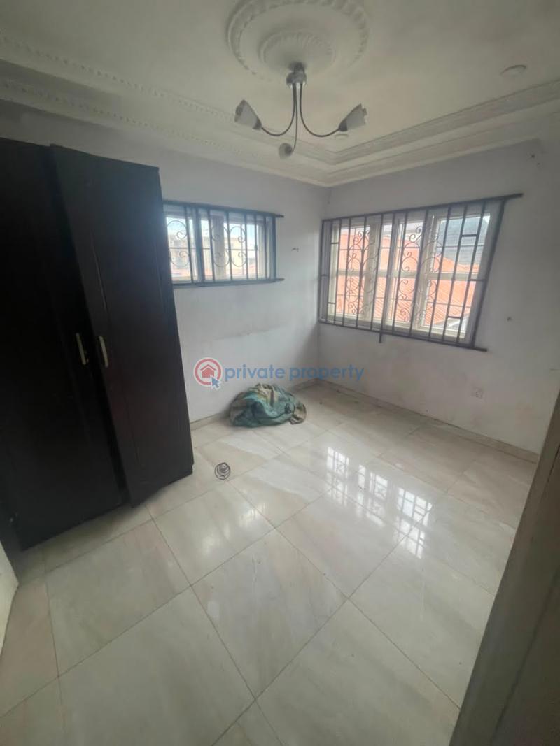 2 bedroom Block Of Flats For Rent Rockstone Estate Badore Ajah Lagos - 6
