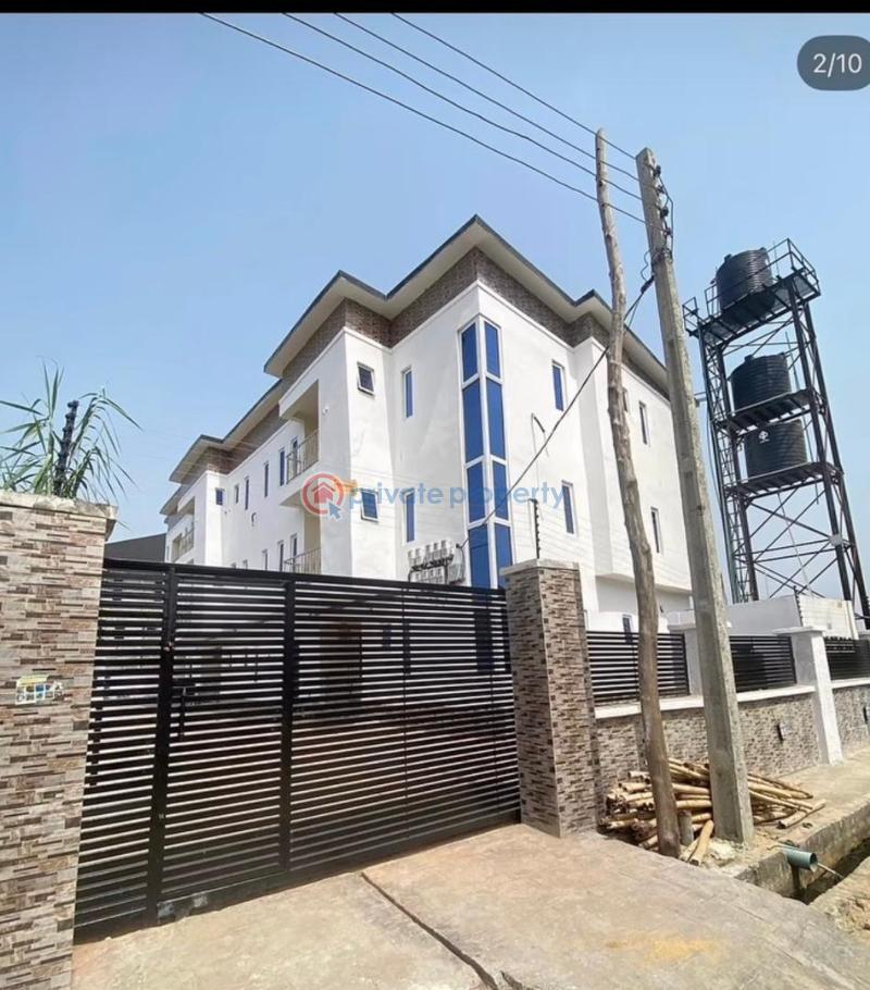 2 bedroom Block Of Flats For Rent Silver Point Estate Badore Ajah Lagos - 1