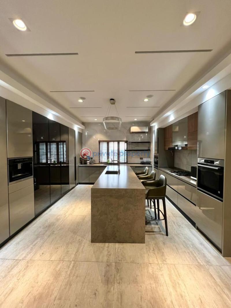 3 bedroom Block Of Flats For Rent Ikoyi Lagos - 0