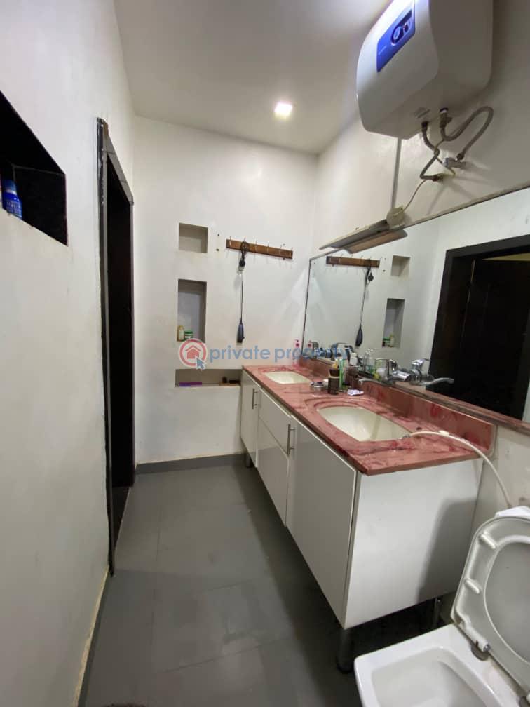 For rent 3 bedroom Bungalow Suncity Estate Galadimawa Abuja Phase 3