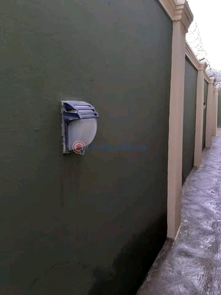 3 bedroom Bungalow For Sale Mowo Nla Off Ijede Road Ikorodu Lagos - 6