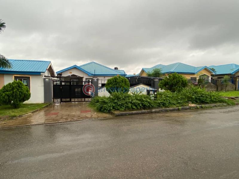 For rent 3 bedroom Bungalow Suncity Estate Galadimawa Abuja Phase 3