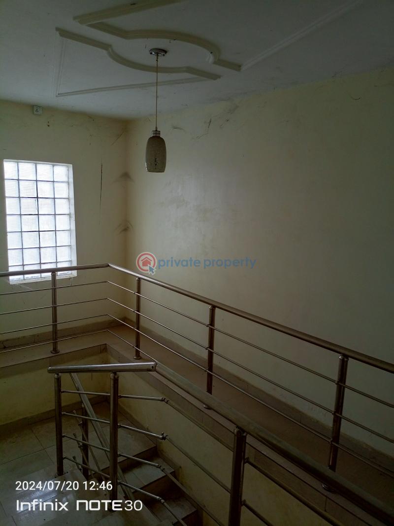 A luxury 4bedroom semi-detached duplex - 7 4 bedroom Semi detached Duplex For Sale Off Adeniran Ogunsanya Avenue Surulere Lagos - 7