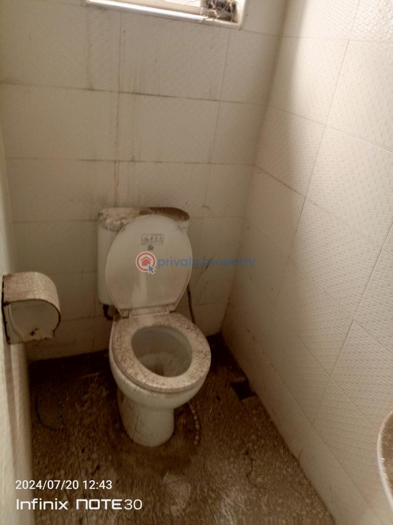 A luxury 4bedroom semi-detached duplex - 15 4 bedroom Semi detached Duplex For Sale Off Adeniran Ogunsanya Avenue Surulere Lagos - 15