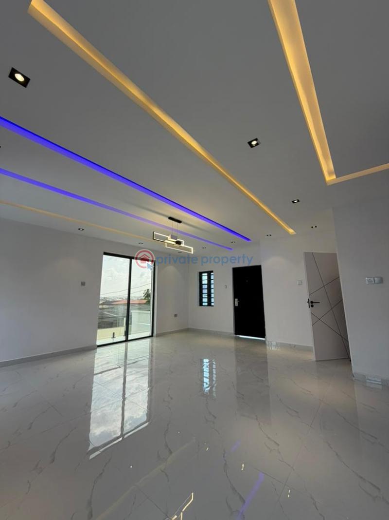 A luxury 5 bedroom detached duplex penthouse + bq + 10kva solar inverter - 6 5 bedroom Detached Duplex For Sale Yemoja Street, Oluyole, Ibadan Oyo - 6