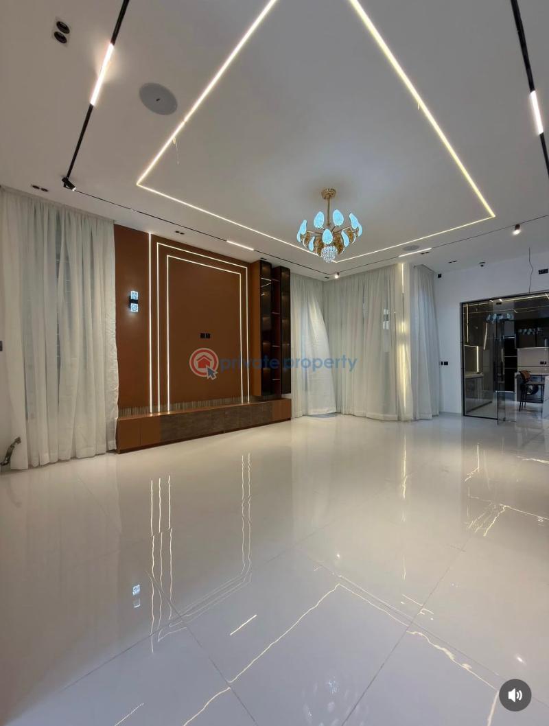 5 bedroom Detached Duplex For Sale Chevron Toll Gate Lekki Lagos - 3