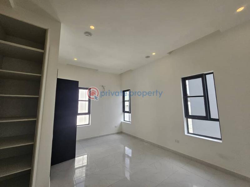 5 bedroom Duplex For Sale Off Admiralty Way Lekki Phase 1 Lagos - 16