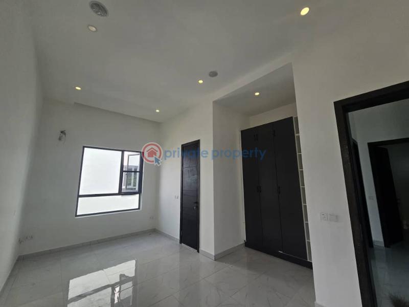 5 bedroom Duplex For Sale Off Admiralty Way Lekki Phase 1 Lagos - 7
