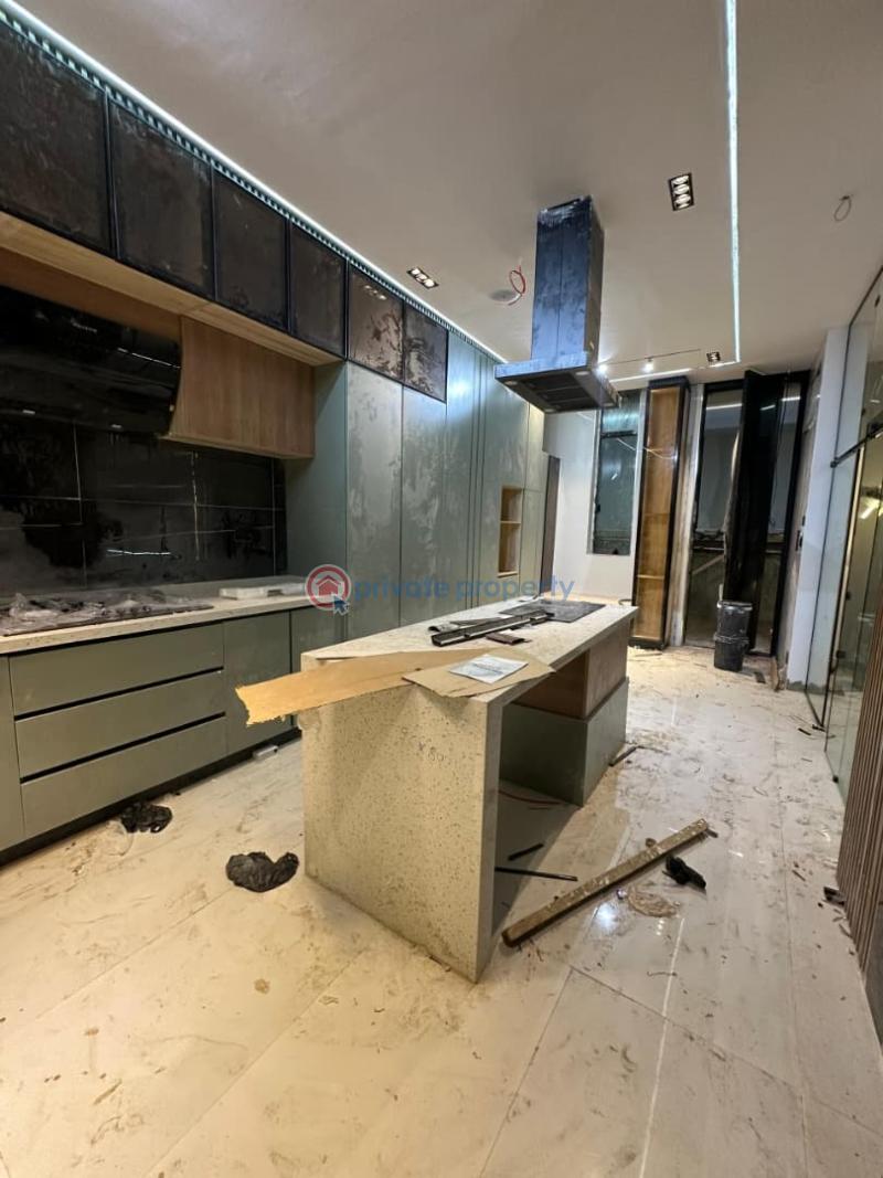 A luxury contemporary 5-bedroom fully detached duplex for sale chevron lekki - 5 5 bedroom Detached Duplex For Sale Chevron Lekki Chevron Drive Lekki Lagos - 5