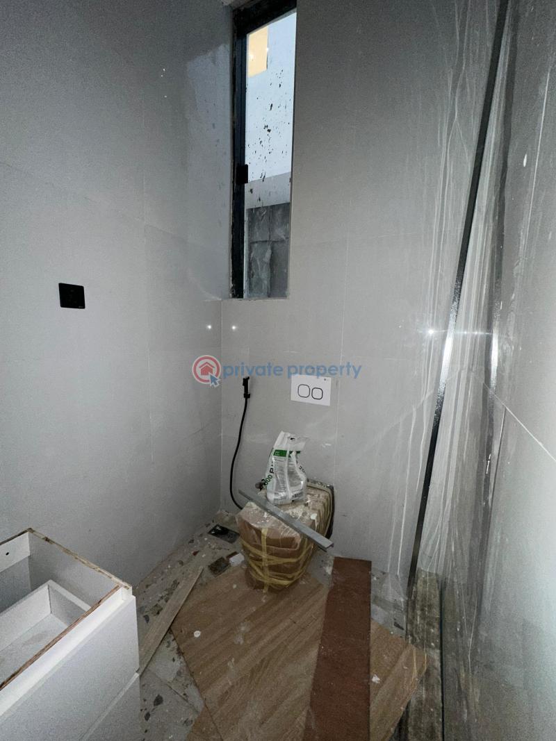 A luxury contemporary 5-bedroom fully detached duplex for sale chevron lekki - 14 5 bedroom Detached Duplex For Sale Chevron Lekki Chevron Drive Lekki Lagos - 14