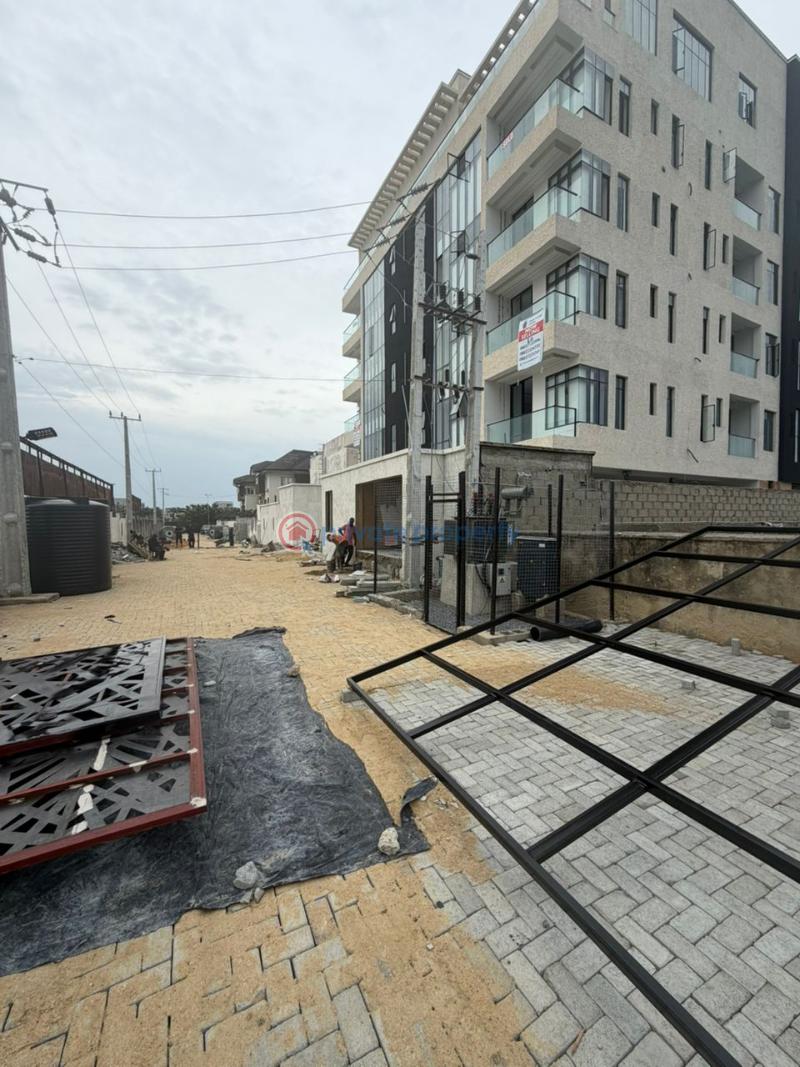 4 bedroom Penthouse For Sale Ikate Elegushi Lekki Lagos - 1