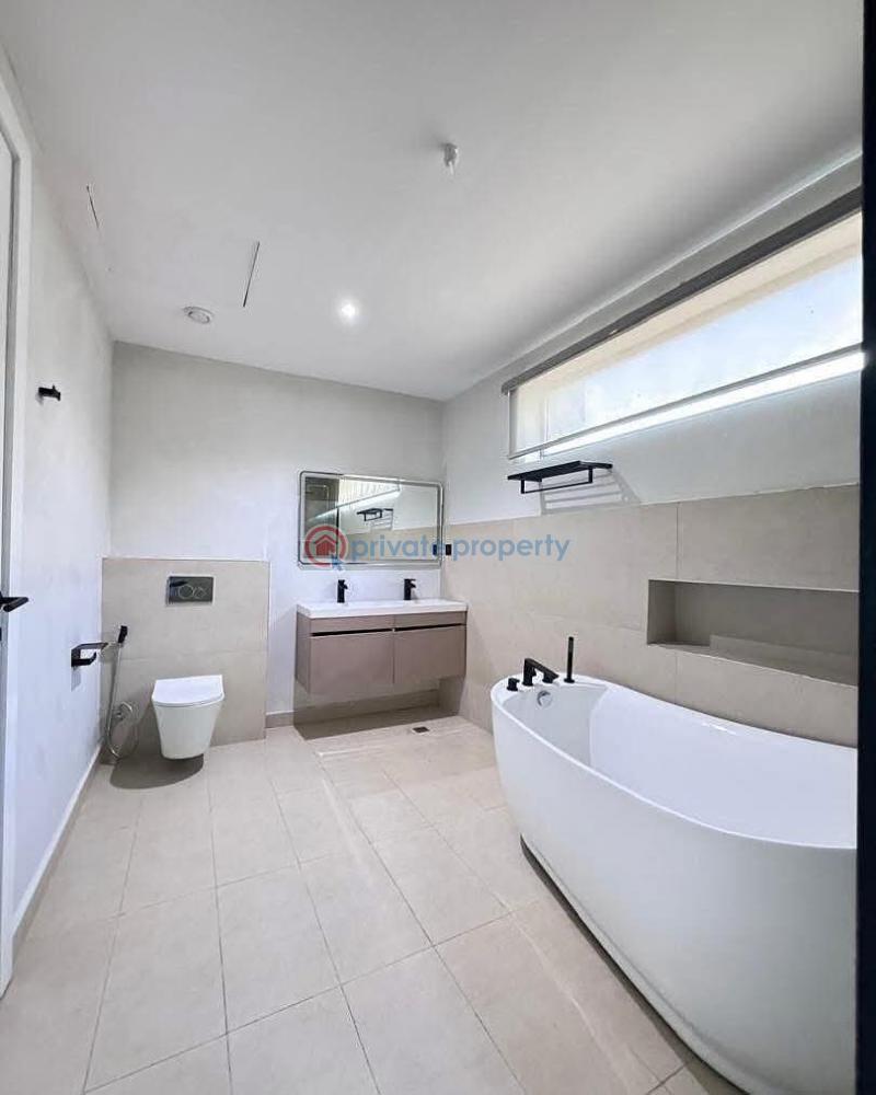 A magnificent contemporary brand new  automated 5 bedroom fully detached duplex - 8 5 bedroom Detached Duplex For Sale Lekki Phase 1 Lagos - 8