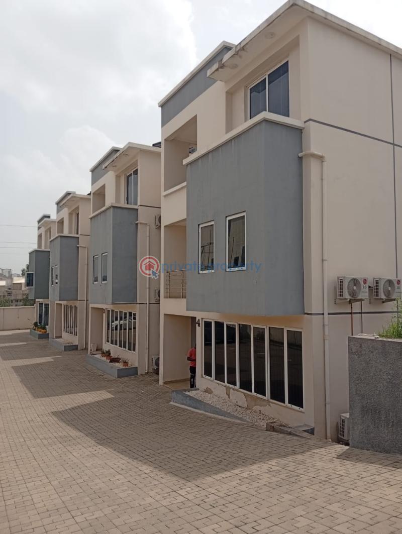 5 bedroom Terraced Duplex For Rent Guzape Abuja Phase 1  - 6