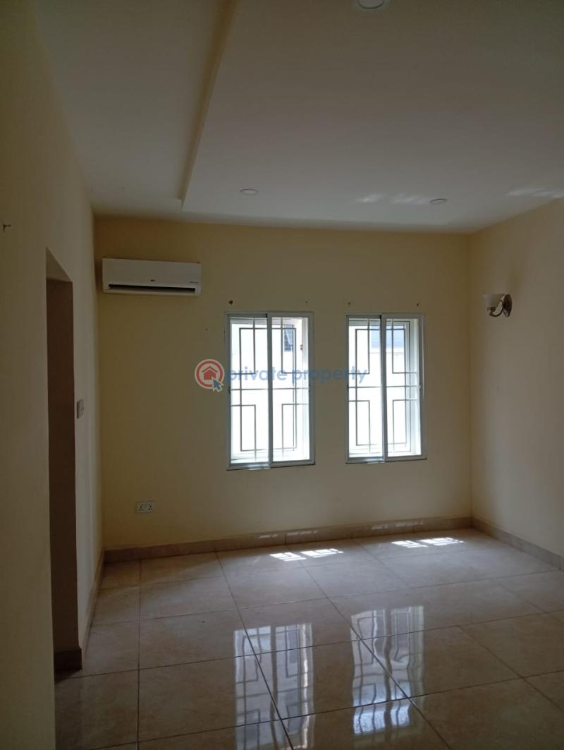 5 bedroom Terraced Duplex For Rent Guzape Abuja Phase 1  - 4