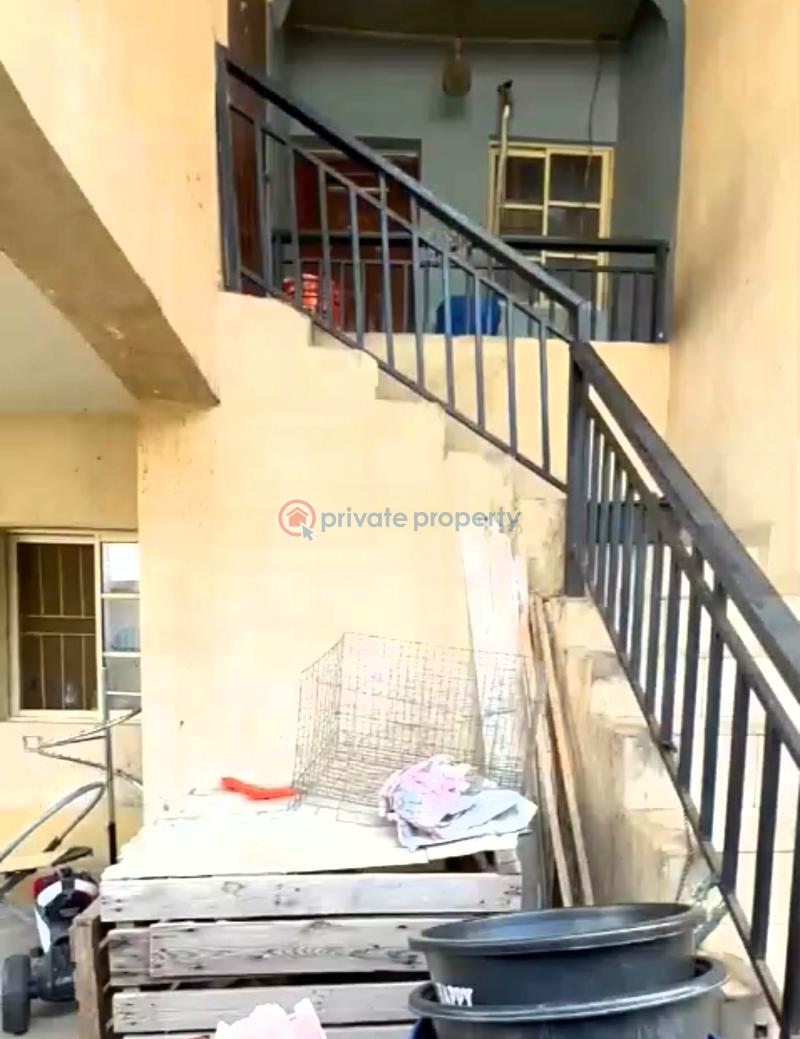 Block Of Flats For Sale Winfunke Estate, Ahmadiyya Lagos, Five Minutes To Abule Egba Abule Egba Lagos - 0