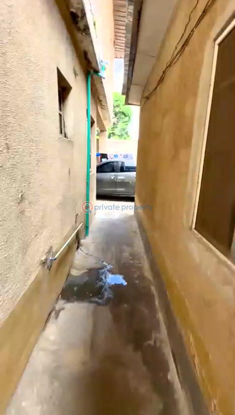 Block Of Flats For Sale Winfunke Estate, Ahmadiyya Lagos, Five Minutes To Abule Egba Abule Egba Lagos - 4