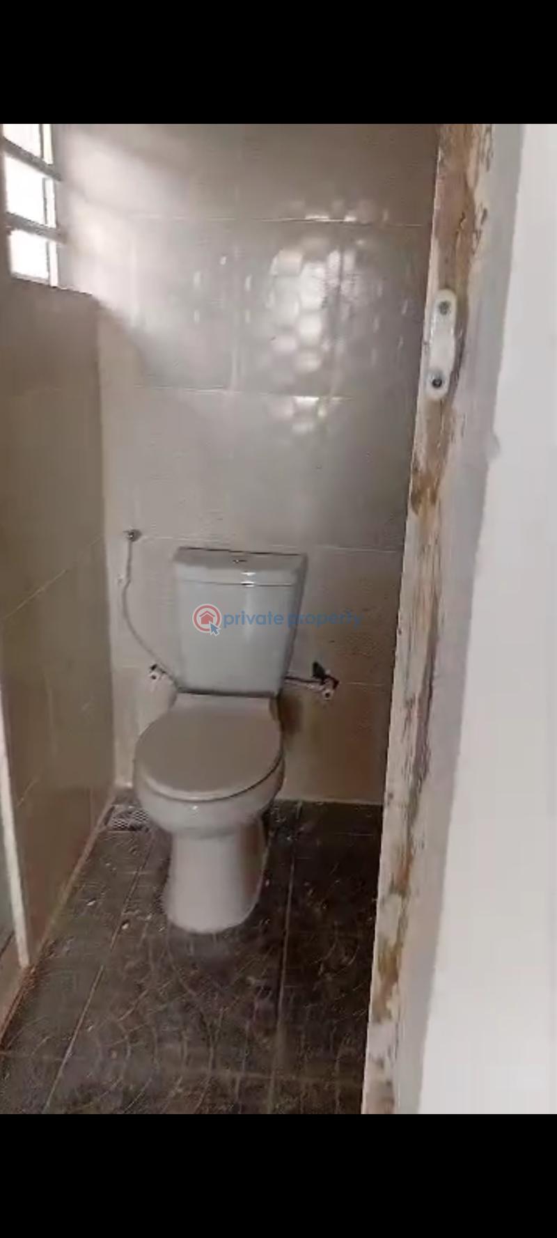 1 bedroom Mini Flat For Rent Onigbongbo Mende Maryland Lagos - 8