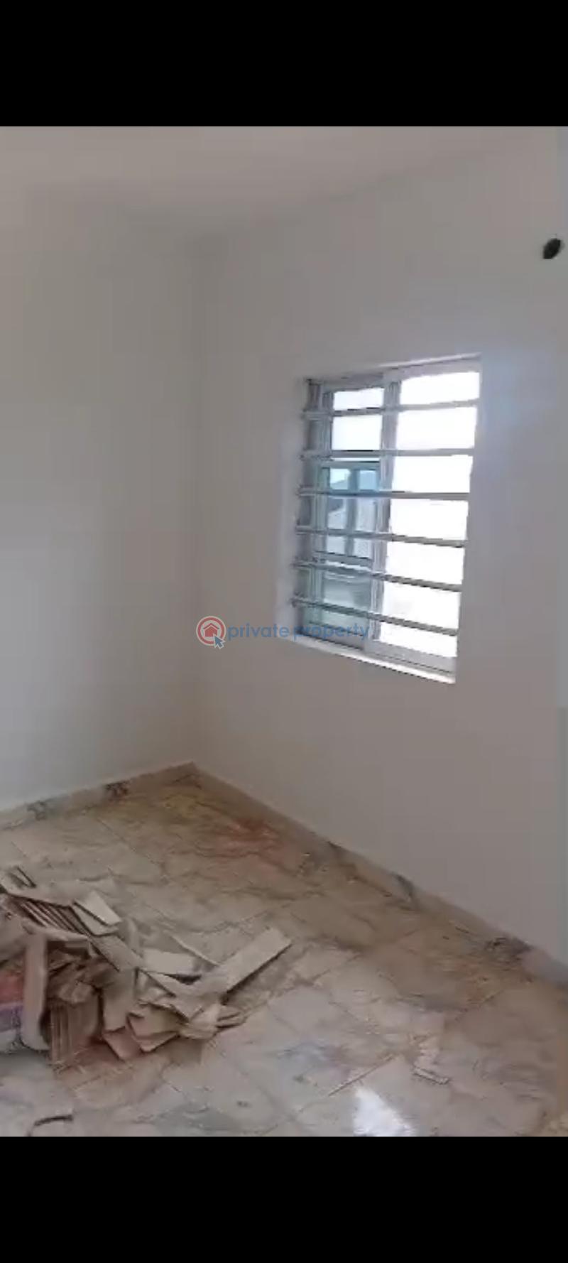 1 bedroom Mini Flat For Rent Onigbongbo Mende Maryland Lagos - 11